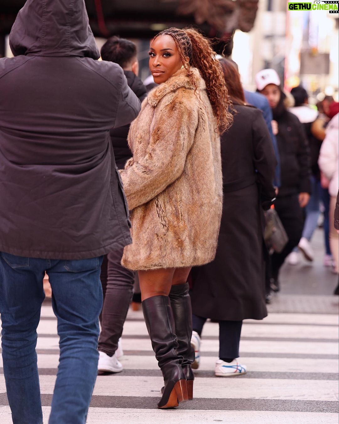 Jackie Aina Instagram - draped in @michaelkors for the @tiktok x @sephora creators summit and absolutely loved this look Times Square, New York City