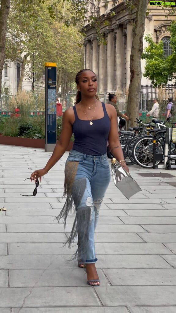 Jackie Aina Instagram - when the denim moves with your bawdy 🤌🏾 @hellessy