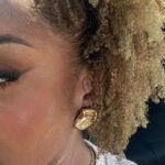 Jackie Aina Instagram - trust the process: going back to blonde 👱🏾‍♀️ #blackhairsalon #haircolorchallenge #blondespecialist #blondebalayage #balayageblackhair #blondehairdarkskin