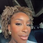 Jackie Aina Instagram - passenger princess behavior 🚙 @prada #pradagalleria #carseflie