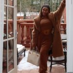 Jackie Aina Instagram - traveling to them places where mfs got heated driveways 😩😭🤣 The St. Regis Aspen