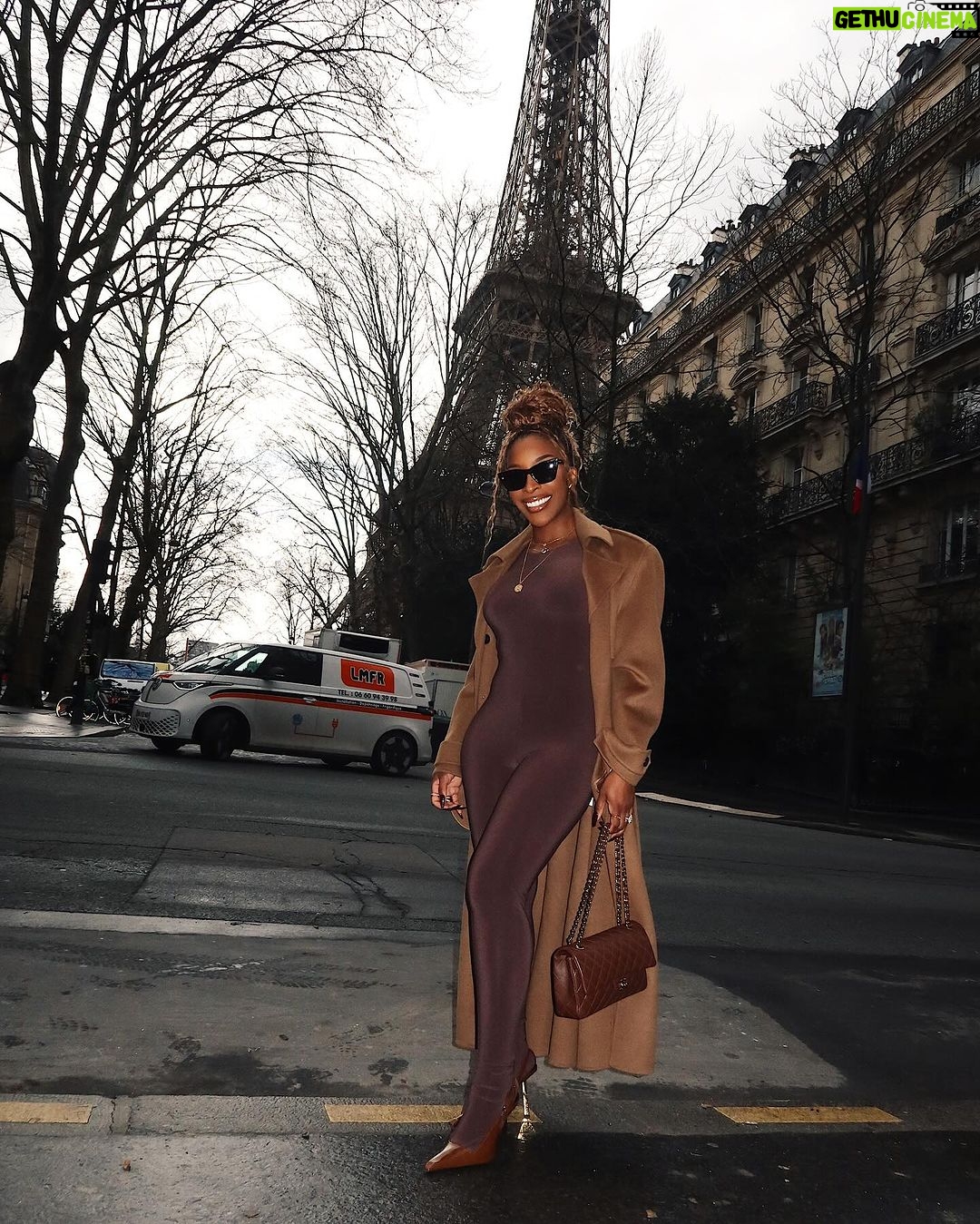 Jackie Aina Instagram - wassup baby take me out to dinner 🥐