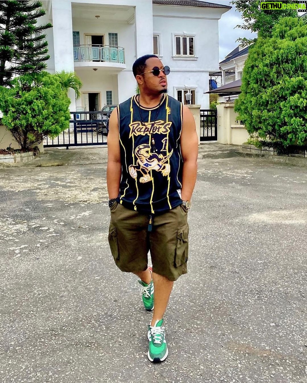 Jackie Appiah Instagram - Happy Birthday Day @mikeezu I hope you had an incredible day filled with love, happiness, and wonderful memories. Enjoy every moment @mikeezu 🎉🎁🥳