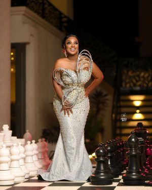 Jackie Appiah Instagram - Let’s do this 40!

Stylist  @bveystyling
Photo @chocolate_shot_it
Fabric @do.nu.ki_fabrics 
Gown  @yartelgh
Gown @megmorrisongh_ 
Makeup  @h.o_beautybar 
Wig cap @hairsisca
Hairstylist @_graceaj
Accessories @sparkles_jewellerygh
