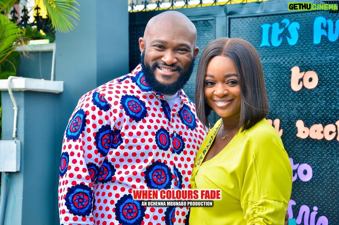 Jackie Appiah Instagram - Lights, camera, wrap! 🎬🎉 It’s a wrap on an unforgettable movie set. “WHEN COLOR FADES” Grateful for the incredible journey and the memories we’ve created. @blossomchukwujekwu @heavenly_dera Directed by @chidoxflash Hair @shika_hairgh