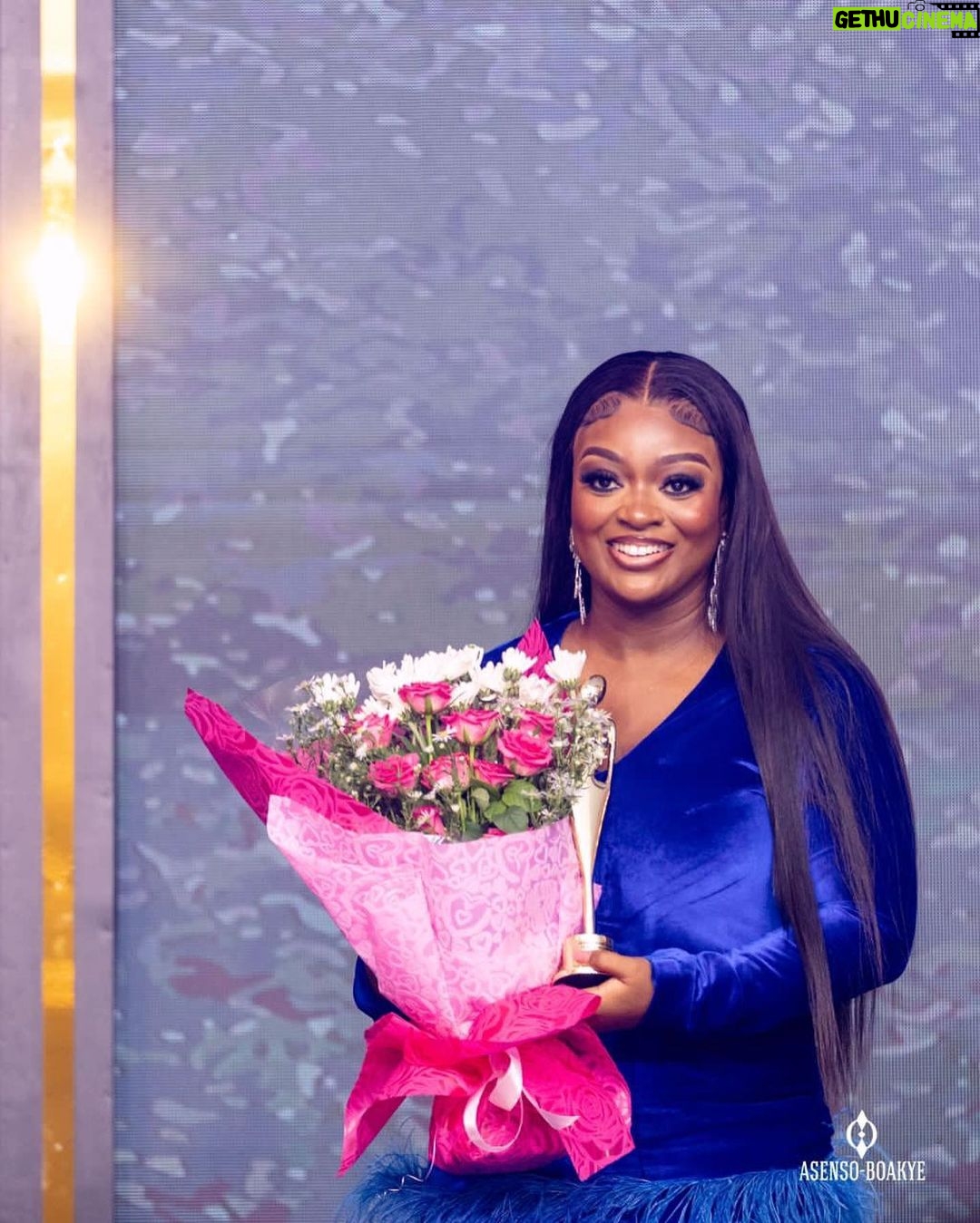 Jackie Appiah Instagram - The roots of true achievement lie in the will to become the best you can become. @glitzafrica.hq