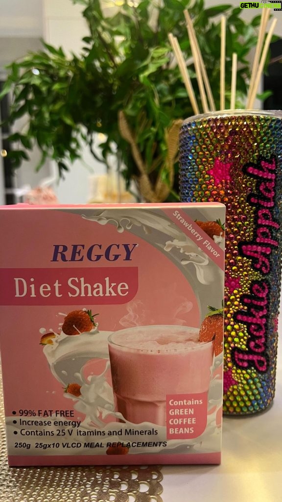 Jackie Appiah Instagram - It’s been an incredible journey with @reggy_truevine_health_n_beauti—thank you for being part of my weight loss story! 🙏💖 #TransformationUnlocked | Reach out at 0595266424 to order my complete weight loss package.