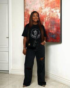 Jackie Appiah Instagram - Wishing you a month of happiness and success. Styled by @bveystyling Picture @phlashstudios_ MUA @feby_aileen Hair @rosietheglamfactory