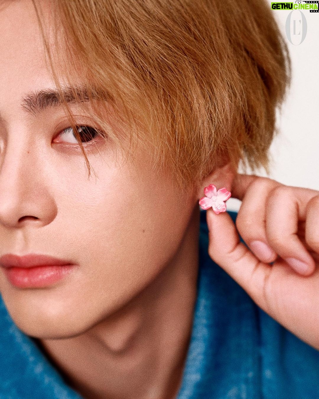 Jackson Wang Instagram - @lofficielhongkong 1st cover