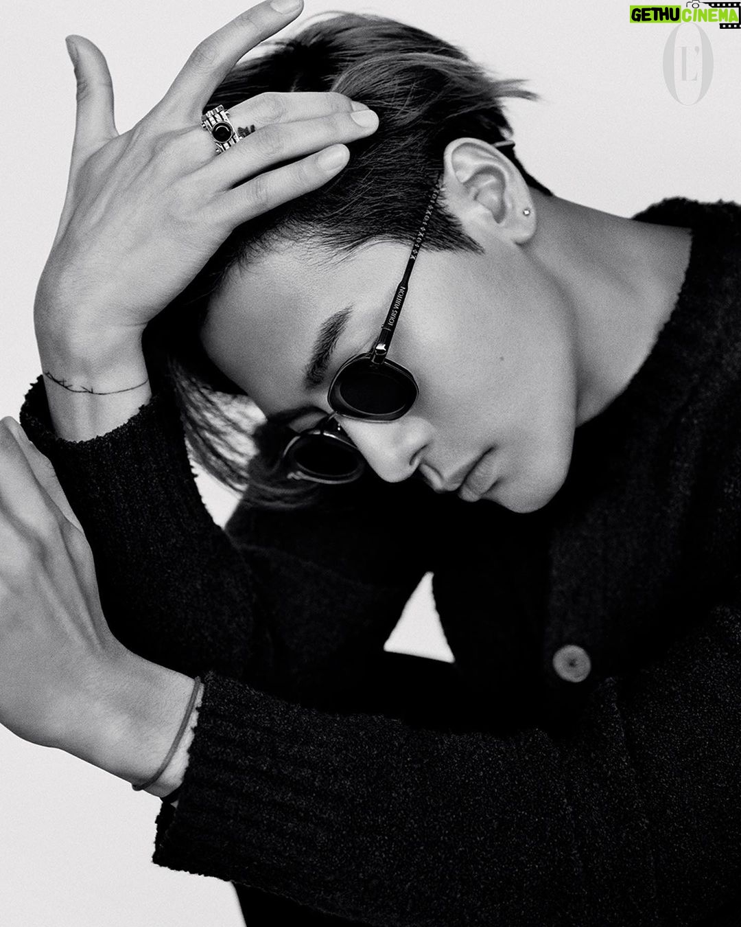 Jackson Wang Instagram - @lofficielhongkong 1st cover