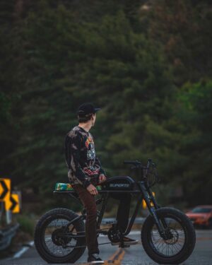 Jacob Bertrand Instagram - Thanks @super73 for the bike its fuckin awesome. 

And thanks @donniekanephoto for ze pictures