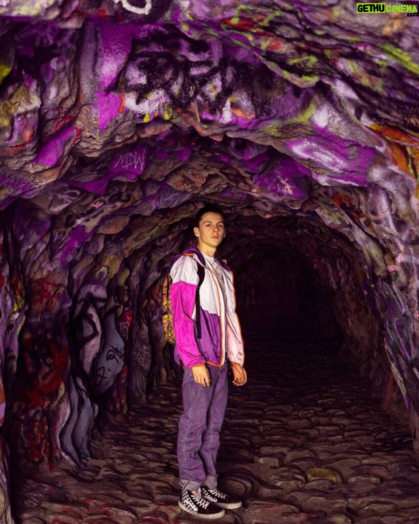 Jacob Bertrand Instagram - Started training in a cave, comin for u @gianni_decenzo #binarybrothers #cobrakai Mt. Baldy