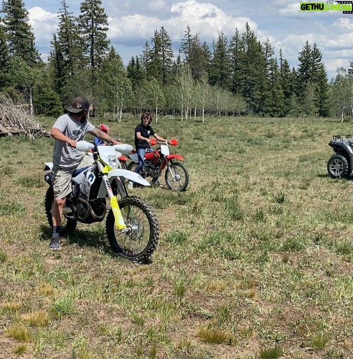 Jacob Bertrand Instagram - My mama surprised with a trip to go visit hiro and miss jahnelle in colorado. Cant tell you how fricken awesome this week was. I FINALLY took hiro down. Albiet i used some unorthodox moves, he tapped. Not me. Thanks mama for settin this up and hiro and miss jahnelle for being cool parents for a week and letting me skip ALL my hw :) jkjk school is importanté. Somewhere in Colorado