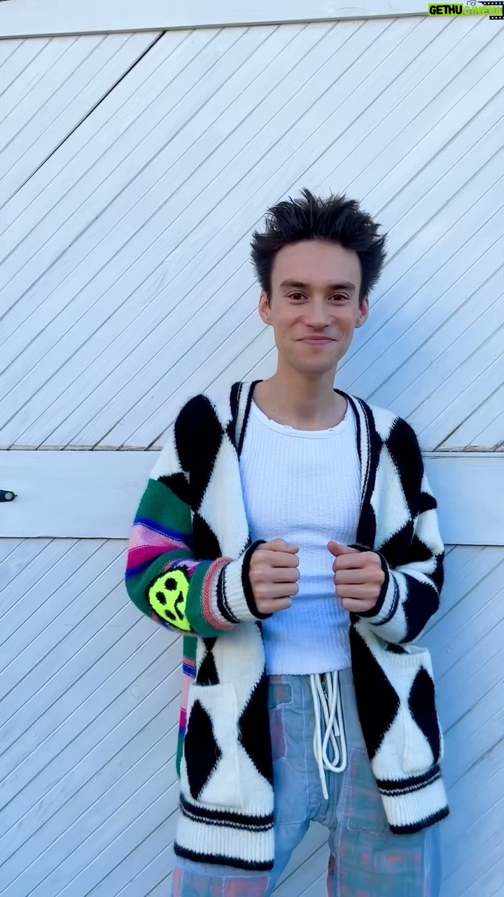Jacob Collier Instagram - “Witness Me” music video out TOMORROW! Featuring such lovely people as these. Premiere link in bio 😊