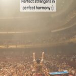 Jacob Collier Instagram - The Audience Choir in Singapore ♥️🤍