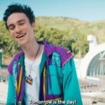Jacob Collier Instagram - TOMORROW!!!! The @hollywoodbowl - I can’t believe it. Join me, the @laphil , my knock-out band, 15,000 Los Angeleans and some ultra-special guests for a JC-orchestrated celebration. Final tickets available at the link in bio ❤️‍🔥