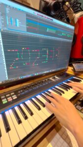 Jacob Collier Instagram - HAPPY 2023!!! London, United Kingdom