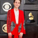 Jacob Collier Instagram – GRAMMYS 2023!!! Wearing a suit made by the magnificent @frohlic_thlabel 🧣🎒🎈 Los Angeles, California