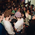 Jacob Collier Instagram – Jethro’s getting into it 🎄