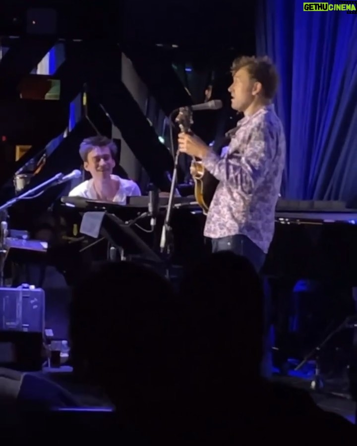 Jacob Collier Instagram - To duel three back-to-back sets in improvised duet with @christhile was like opening ten years worth of Christmas presents in one go. The love I have for Chris is inarticulable… a fiercely open-hearted mastermind with an irreverent touch of gold. Thank you @bluenotenyc for hosting our shenanigans and to all of you who came along to partake. Let’s do it again soon!!!! Blue Note New York