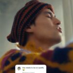 Jacob Collier Instagram - ❄️ Little Blue from my @mahogany session is now on all streaming platforms! Happy holidays 😊