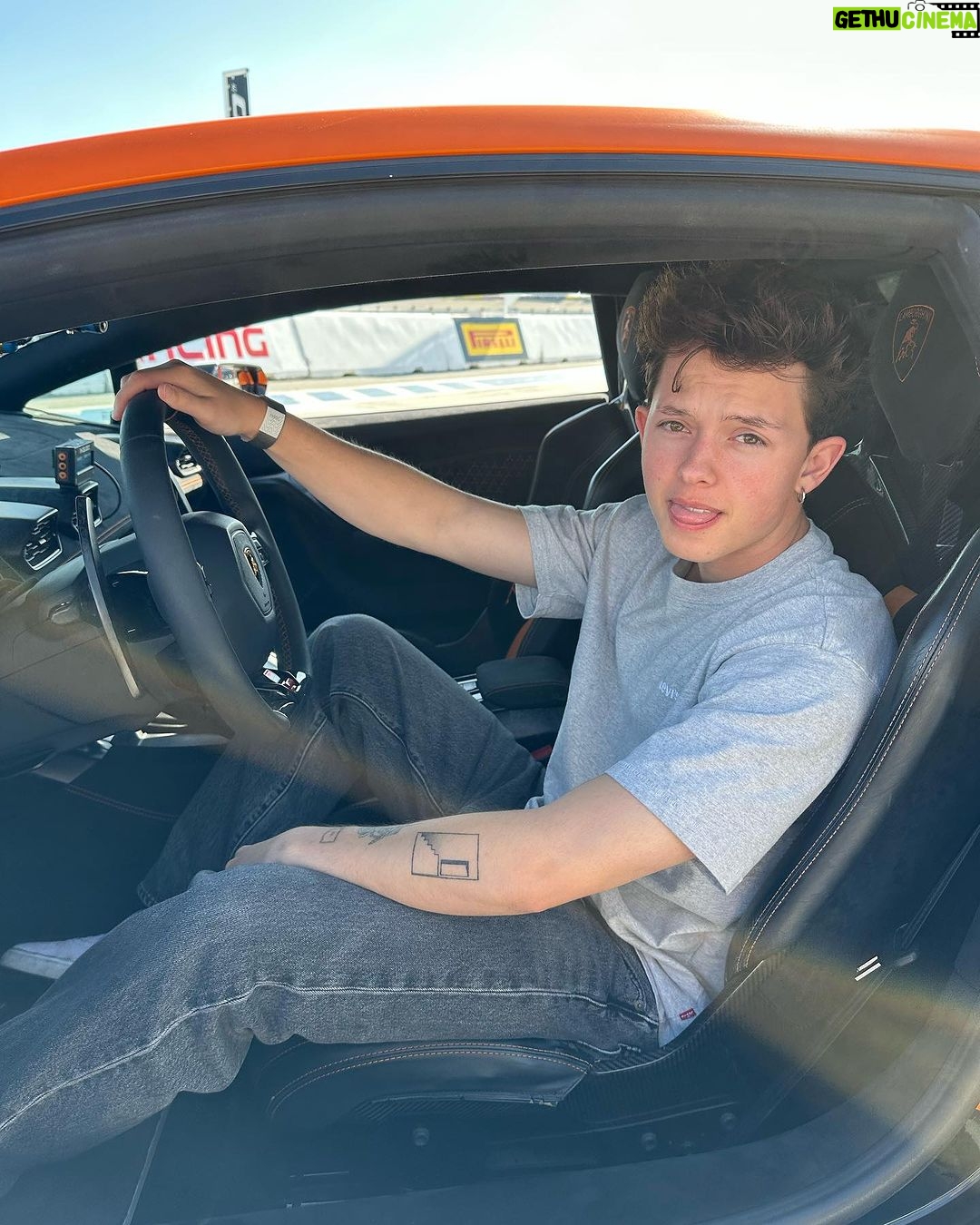 Jacob Sartorius Instagram - my bank account told me not to go back to vegas