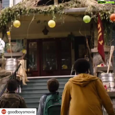Jacob Tremblay Instagram - I would like to take this moment to apologize to my grandparents in advance! ✌😉 #GoodBoysMovie coming this summer August 16th! #officialtrailer (Link in bio for full trailer)