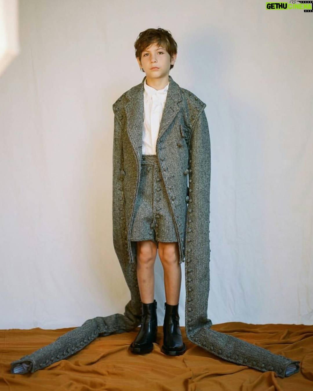 Jacob Tremblay Instagram - Thank you @FlauntMagazine! #flaunteternal (Written by Helen Murphy, photo by @eddie_chacon_ & styled by @sissysaintemarie 👌❤ )