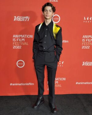 Jacob Tremblay Instagram - So happy to be back in LA! @AnimationisFilm Thanks for having me! #MyFathersDragon

Styling by @starburleigh 
Grooming by @kcfee
