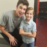 Jacob Tremblay Instagram - @ShawnMendes just told me he was a big fan of me, but I am a bigger fan of him! #TwoCoolCanadians #MyFirstConcert 🎤 #TwoHarryPotterNuts