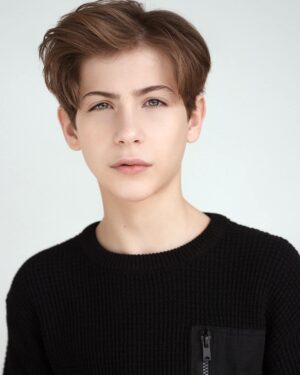 Jacob Tremblay Instagram - Photography by: @jenna_berman @jennabermanphoto 
Grooming by: @minjee.mowat 

& thanks for being the best hype team ever. 💐