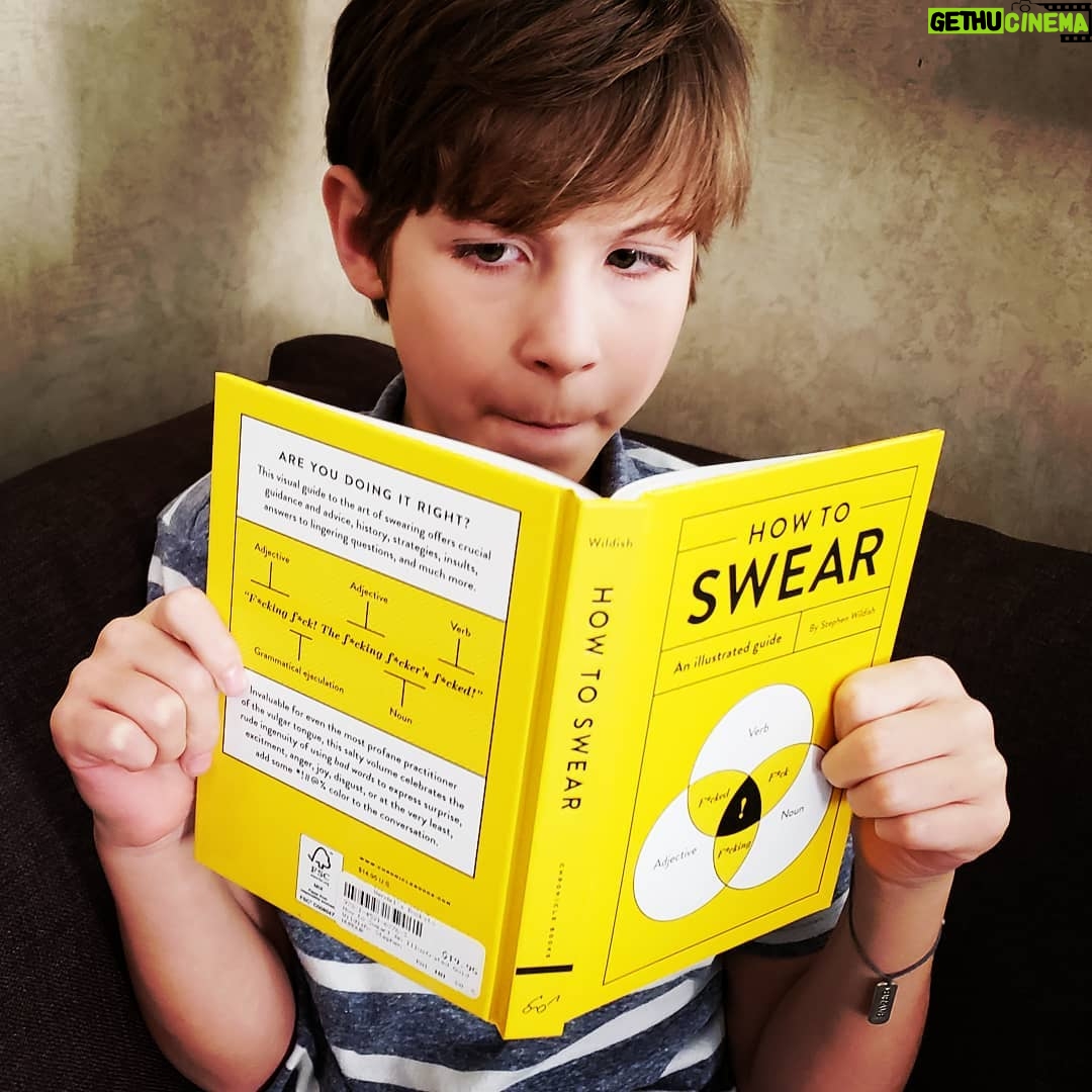 Jacob Tremblay Instagram - #tbt How I prepared for my role in #GoodBoysMovie 😉✌