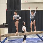 Jacqueline Bracamontes Instagram - Domingo de competencia de gimnasia!!! Disfrutamos mucho estos días… pero también nos toca comernos las uñas de los nervios!!! Jacky quedó en 1ro de su categoría y Carito en 4to. Felicidades a nuestras campeonas!!! Cada día más fuertes y seguras!!! 💪🏼💪🏼💪🏼 @mft07 @tumblebees_gymnastics_gables