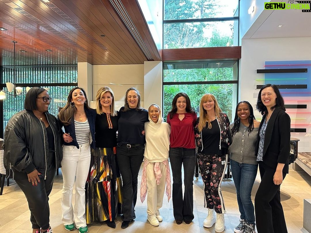 Jada Pinkett Smith Instagram - #Repost @sherylsandberg • • • There’s so much power when women come together to support each other. When we first launched @leaninorg Circles, we wanted to create a place where women — in every industry and at any stage of their careers — could find connection and be encouraged to go after their dreams. We had what we thought was an audacious goal of reaching 1,000 Circles. Circles took off in ways I never could have imagined. Now more than 75,000 women have created Lean In Circles in 181 countries. They are in small towns and big cities, on college campuses and military bases, and in companies and in countries from India to Ireland. Now I have started a new Lean In Circle with 11 phenomenal women who are running companies, leading in their fields, breaking barriers, giving back, and inspiring so many others along the way. I deeply admire each of them. In just our first few meetings, we have already talked about work, family, kids, meditation, forgiveness, self-acceptance and finding strength from each other and ourselves. @ariannahuff, @biancagates, @wnbacommish, Deb Gruenfeld, @debliu_ , @dcmorrishr, @fidjissimo , @jadapinkettsmith, @Jewel, @sbrown0496, and @diverstar, I know I’m going to learn so much from each of you. I’m so excited to be on this journey together. • • • P.s I could not agree more with @sherylsandberg’s sentiment. I’m honored and excited to have this opportunity to experience the warmth and power of such an amazing group of women. Our Saturday gathering was a joy✨♥️✨