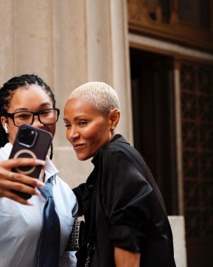 Jada Pinkett Smith Instagram - NYC summer vibez✨