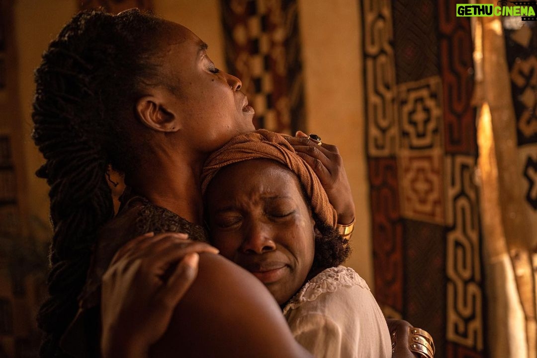 Jada Pinkett Smith Instagram - Don’t forget to check out #AfricanQueens on Netflix now! Big shoutout to our entire Njinga cast, our @Netflix family, @Nutopiatv & @Westbrook. Special shoutout to ALL our Black Female Creatives who made this happen: Our director @aguadecocogirl; our star @theadesuwaoni; our writers @peresowino @nnenneuk; and executive producer Maxine Watson. Black Queens that came together to exalt a black queen, because… that’s... what Black Queens... DO!