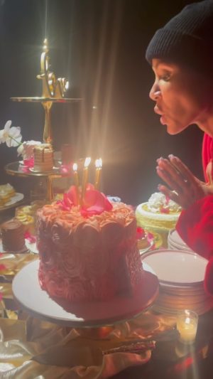 Jada Pinkett Smith Instagram - ✨I’m so grateful for all the birthday love yesterday✨ Thank you 🥰🙏🏽🥰