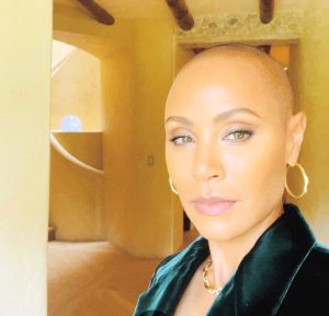 Jada Pinkett Smith Instagram - Smile within your heart and be reminded that life is a gift and so are you ✨🪷✨