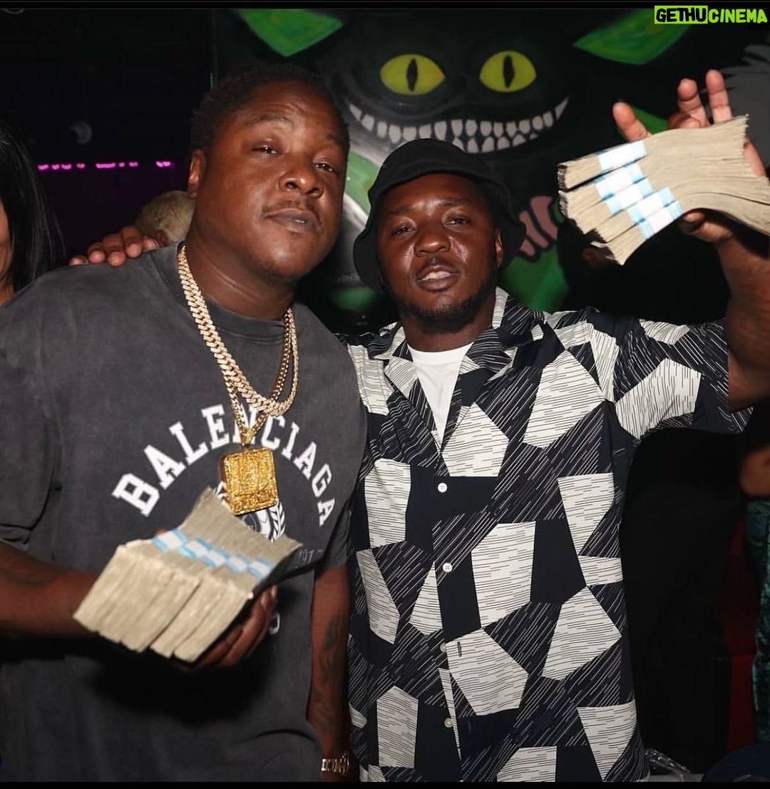 Jadakiss - 22.4K Likes - happy birthday to my brother @lilcease another lap around the sun leo enjoy your day King ! love you