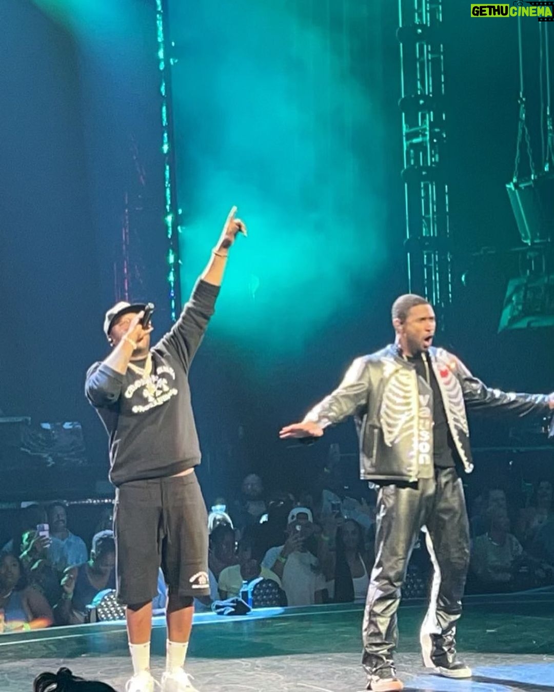 Jadakiss - 23.9K Likes - i’d like to thank @usher and his team for their amazing hospitality!!The “My way” show is a must see 🔥🔥🔥🔥🔥🔥🔥