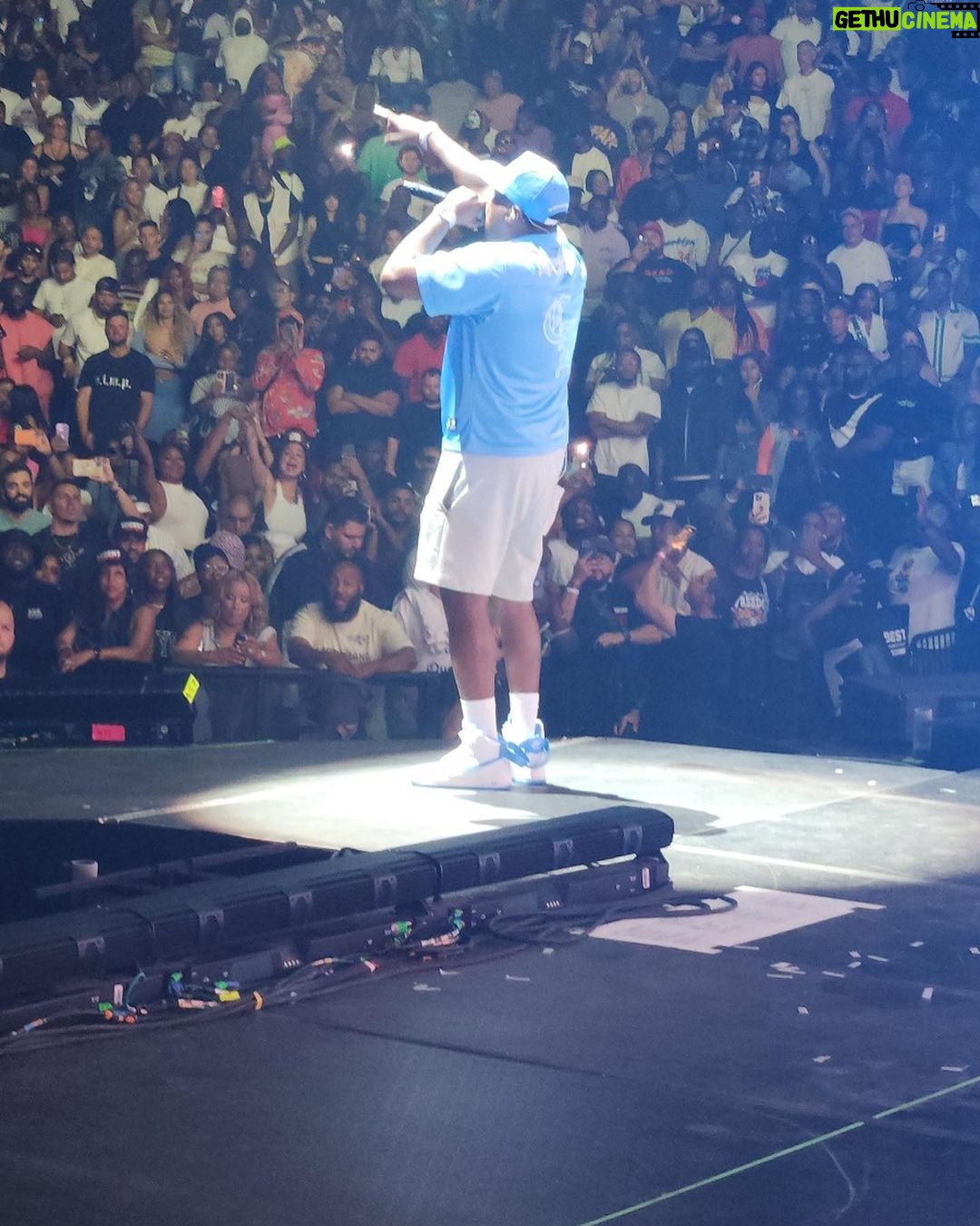 Jadakiss - 29.7K Likes - @50cent Final Lap Tour in Brooklyn was insane 🔥🔥🔥