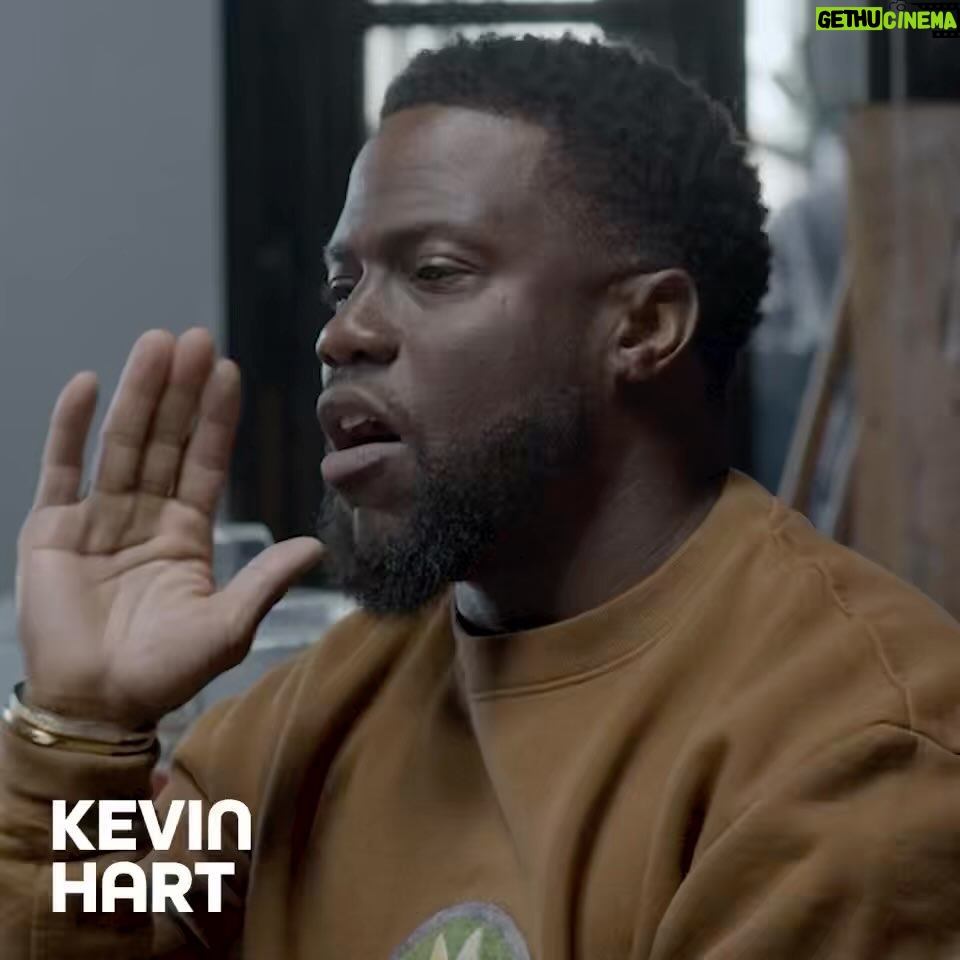 Jadakiss Instagram - Starting 5 kicking it wit @kevinhart4real about fashion lifestyle and NBA playoffs @thecompound_ @draftkings