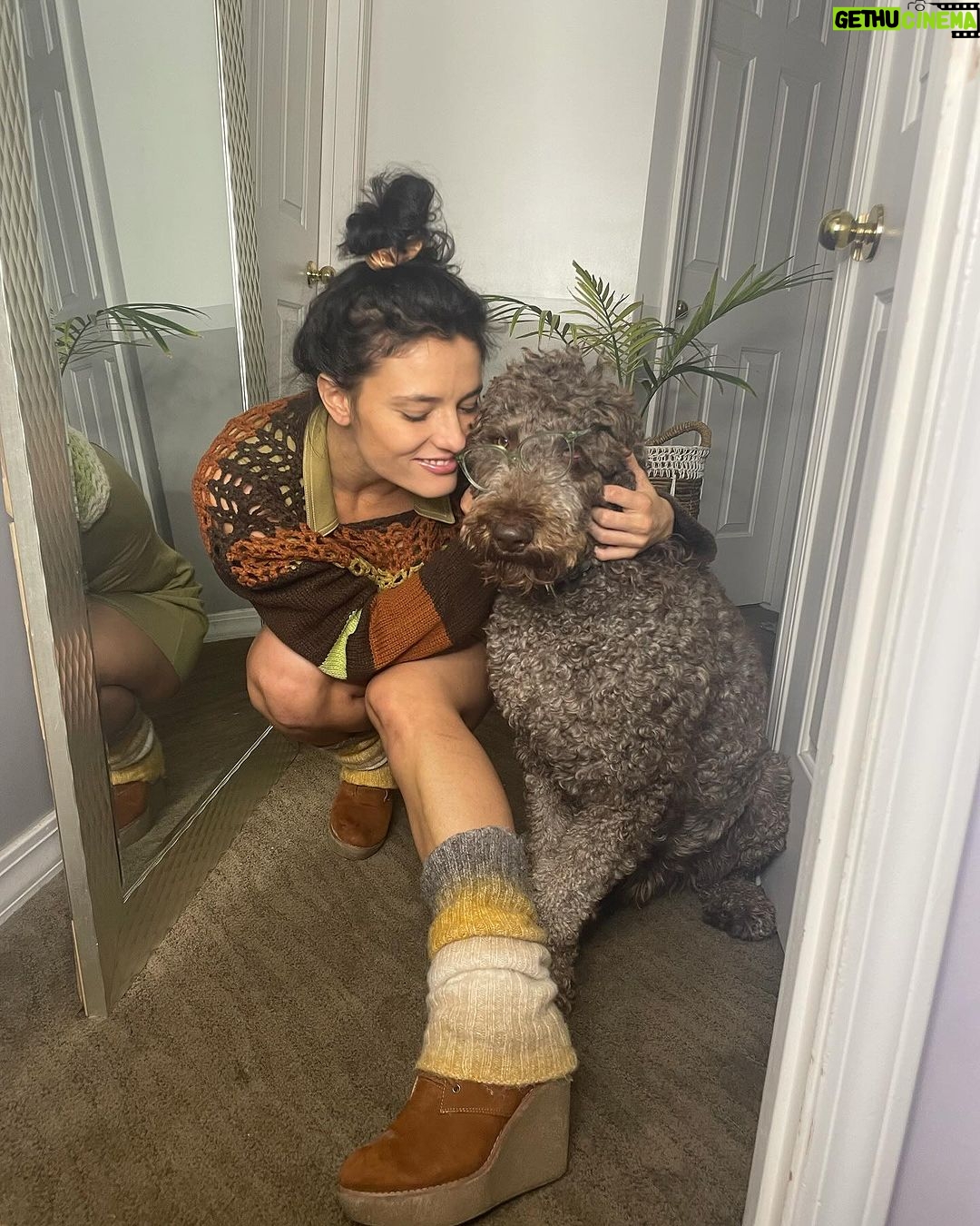 Jade Chynoweth Instagram - 3 things I love about Utah… Family Doggies Nature