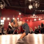 Jade Chynoweth Instagram - 43 Million Views?!?! That’s insane….but then again, @alexander.chung absolutely bodied this choreography with this song🔥🙏🏼 Throwback!🥰 Choreo: @alexander.chung Song: @tsarbmusic “Escalate” Filmed: @timmilgram Studio: @mdcdance