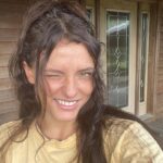 Jade Chynoweth Instagram - The second picture is my mood because I’m on my way to pick up my momma for a mini vaca💕💕