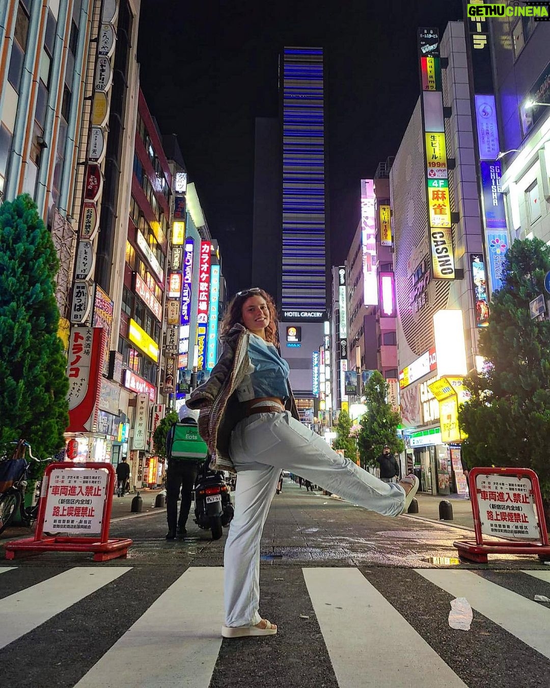 Jade Chynoweth Instagram - Japan Week 1~ Tokyo and Sendai First time traveling the world with my best friend @jagerchynoweth2 It’s been surreal to live out our anime dreams ✨👘🇯🇵 Next stop Fujikawaguchiko 🗻 Let the hiking begin💪🏼 Tokyo, Japan
