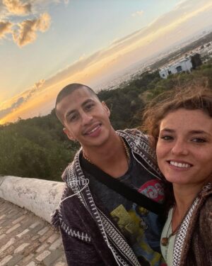 Jade Chynoweth Instagram - Find me on the rooftops of Tunisia 🇹🇳 

Super grateful for this trip and to @urbandance.united for bringing me out to teach. From the amazing classes/students, to the days of exploration, to traveling the world with my Lito, to seeing my homies, my heart is so full and happy✨

Brought some Jalito love to North Africa 💕😝
Can’t wait to share the class footage!
#tunisia #dance #travel #northafrica