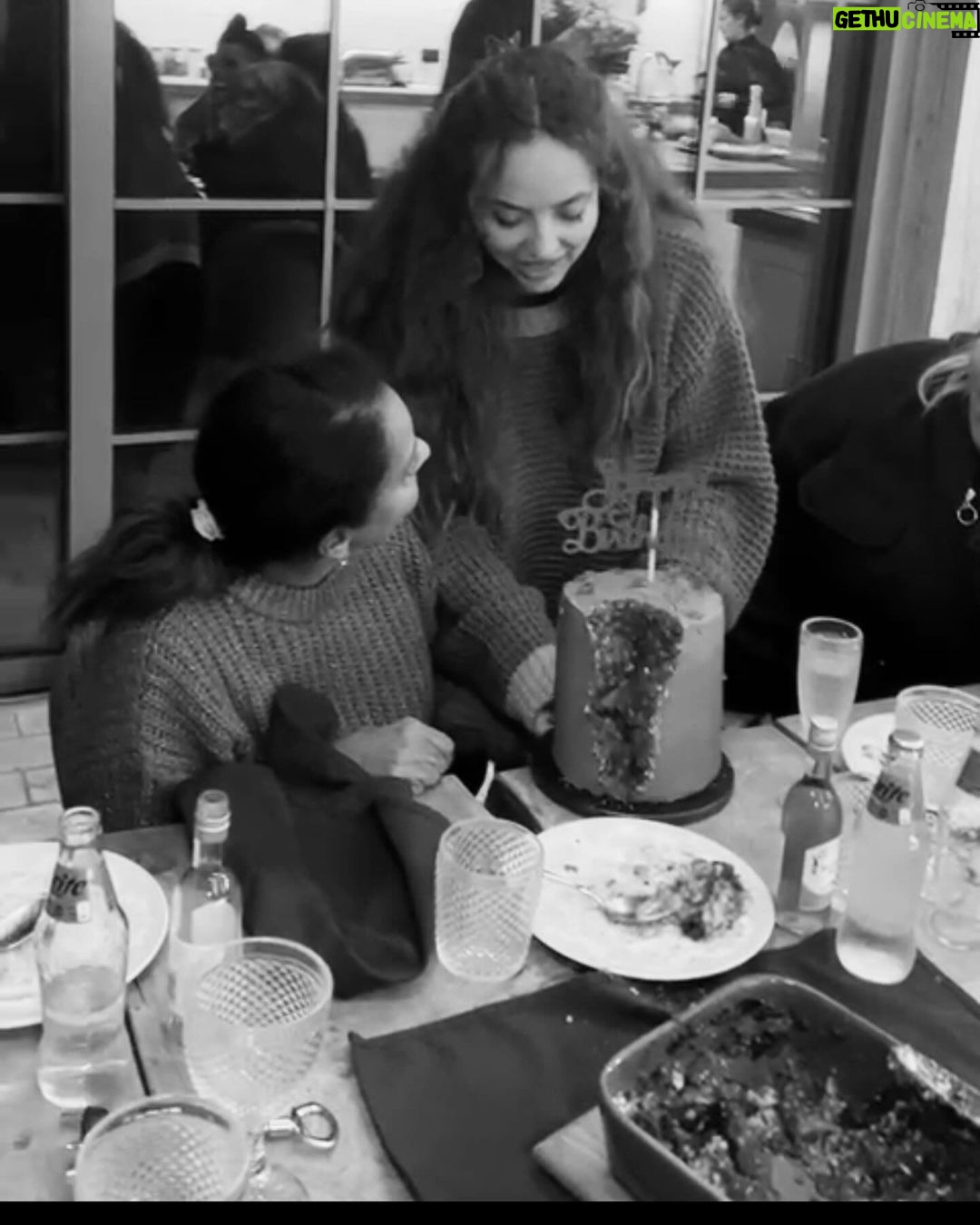 Jade Thirlwall Instagram - O tidings of comfort and joy 🧡 Wilderness Reserve