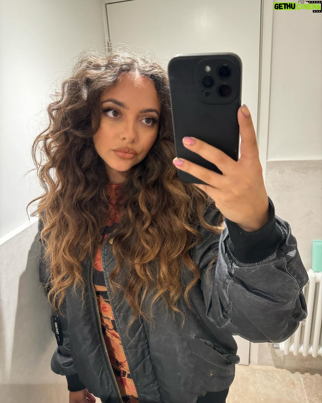 Jade Thirlwall Instagram - Ayeayeayeaye