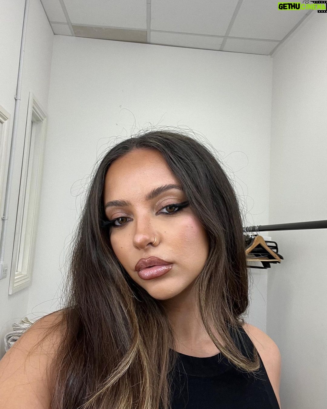Jade Thirlwall Instagram - new passport photo to go nowhere with x